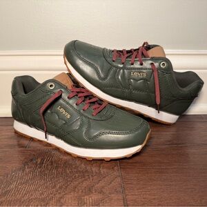 Levi's Women’s Tessa UL Quilted Vegan Leather Sneakers Size 7.5